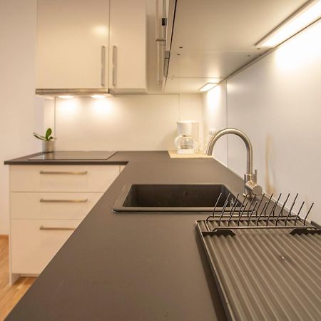 Innsbruck Urban Apartment I No Stairs I 24H Contactless Check-In Bagian luar foto